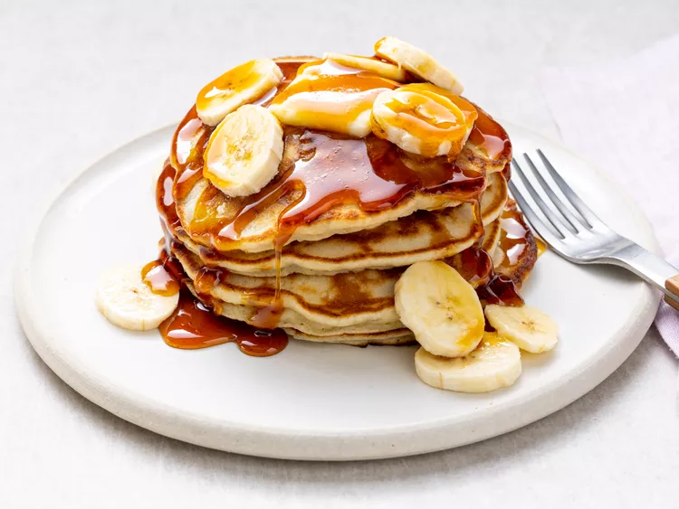 Wie macht man köstliche Bananenpfannkuchen?